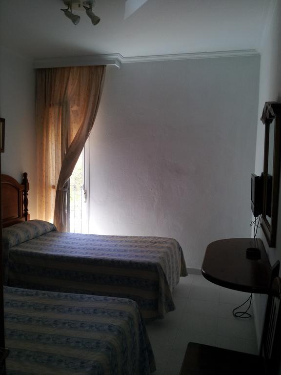 Hotel Real Los Barrios Buitenkant foto