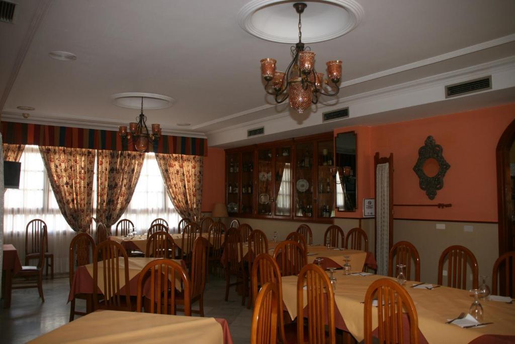 Hotel Real Los Barrios Buitenkant foto